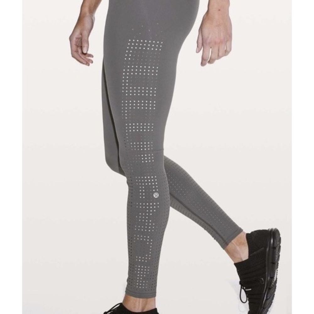 Lululemon Leggings Womens 2 Ride Reflect Tight 28 SoulCycle Gray Cycling‎